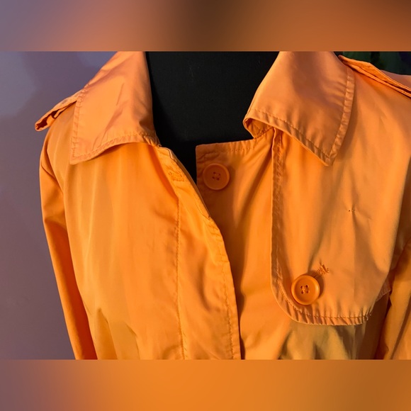 Ladies orange raincoat size L - Picture 3 of 9